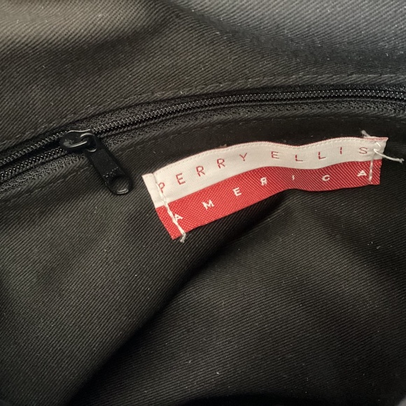 $36 Perry Ellis America Leather Shoulder Bag. Color: Black - New - Picture 7 of 9
